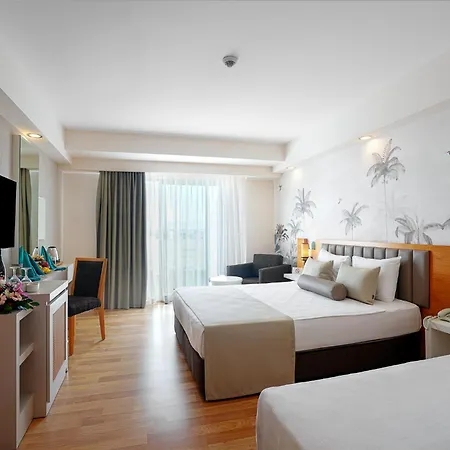 Hotel Aluna 5*