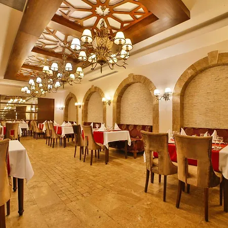 Otel Aluna Side