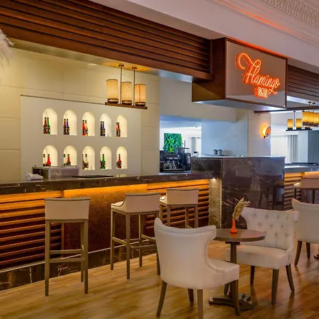 Otel Aluna