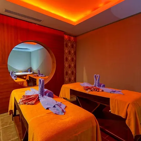 Aluna Otel 5*